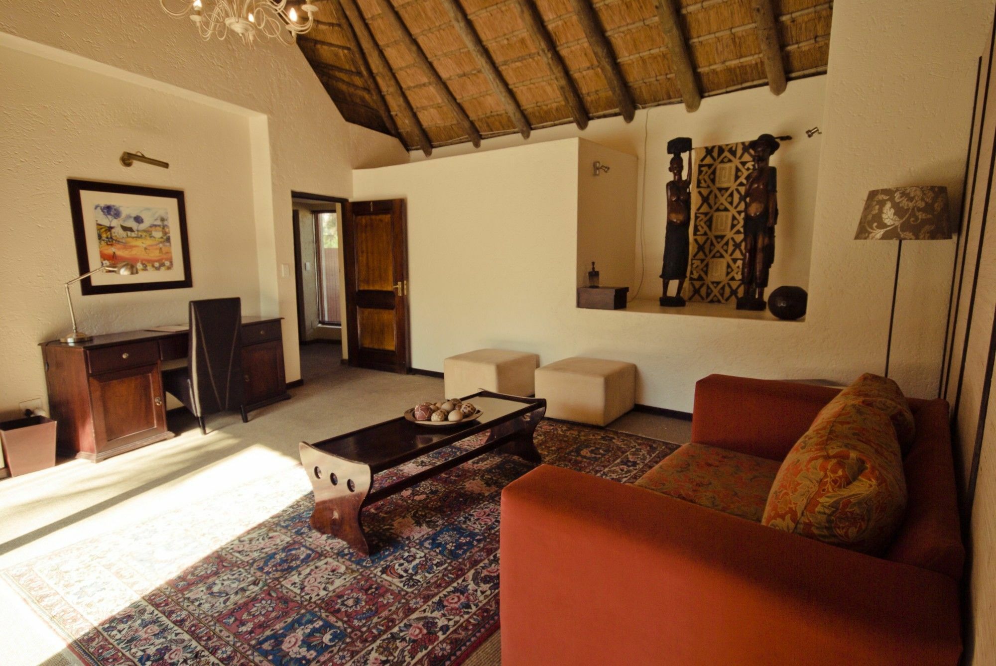 סנדטון Lourie Lodge מראה חיצוני תמונה